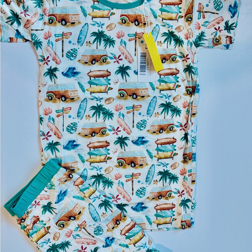 NWT Bamboo Set size 8/9